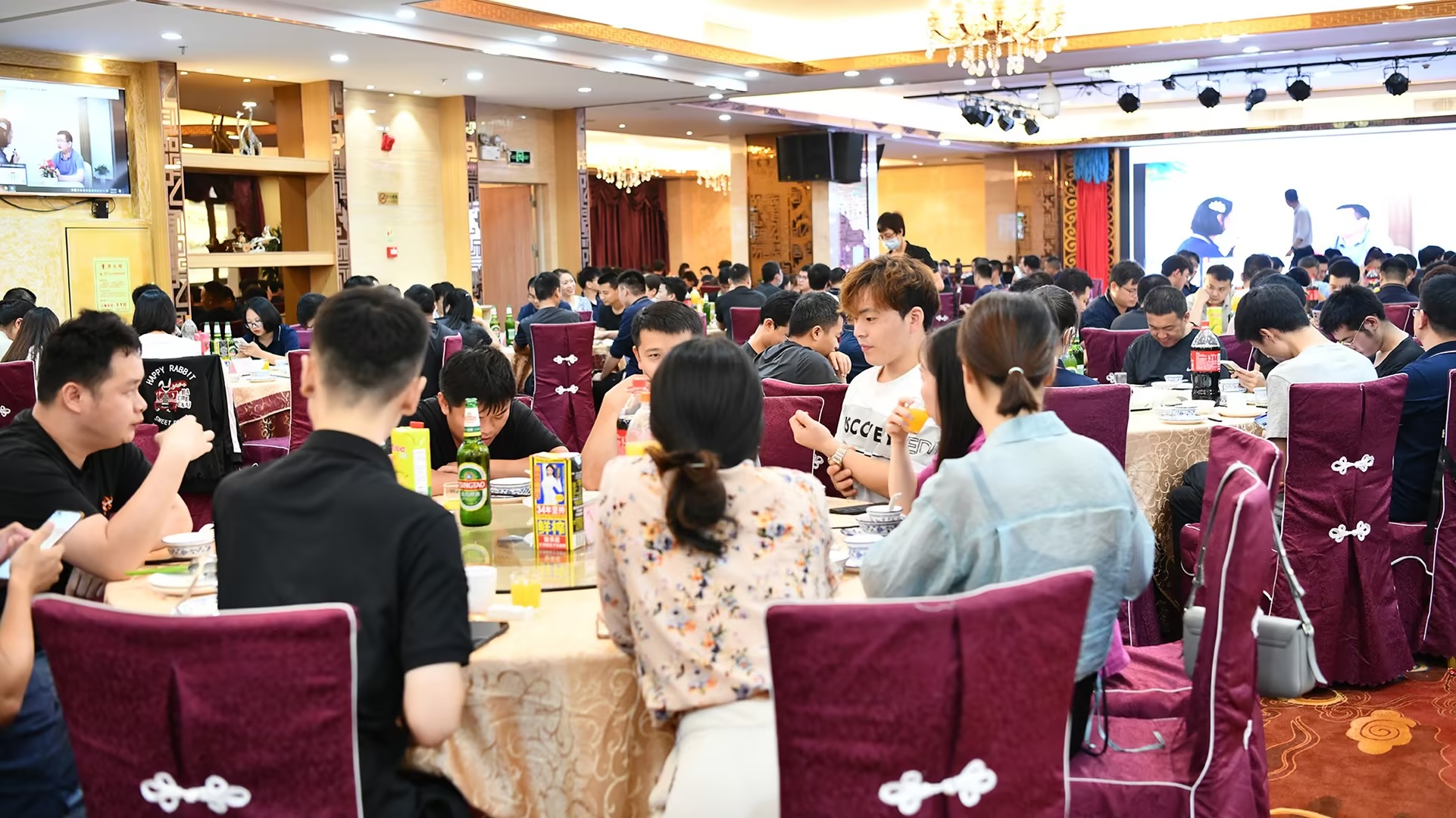 品成金屬專注于鋁、鎂、鋅合金壓鑄模具的設計與制造