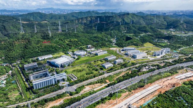 占據(jù)絕對市場占有率的優(yōu)質(zhì)企業(yè)在松山湖密集涌現(xiàn) 占據(jù)絕對市場占有率的優(yōu)質(zhì)企業(yè)在松山湖密集涌現(xiàn)